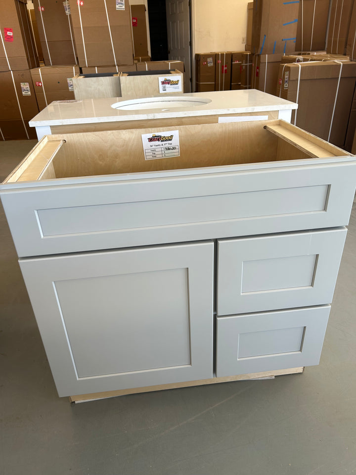 VCOMBO30R<br>Vanity Combo 30 - Drawers on Right - Bianco